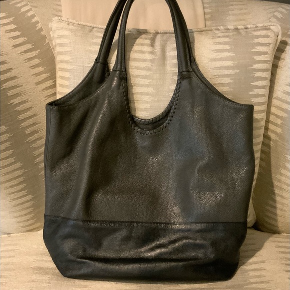 Jennifer Haley Large Sophisticated Shopper - Picture 6 of 11